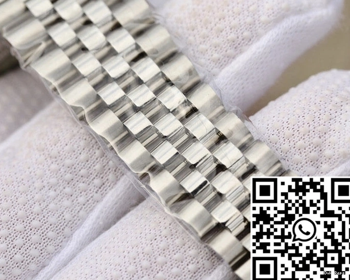 Datejust Black GM Factory Dial Rolex M126234-0015 0315